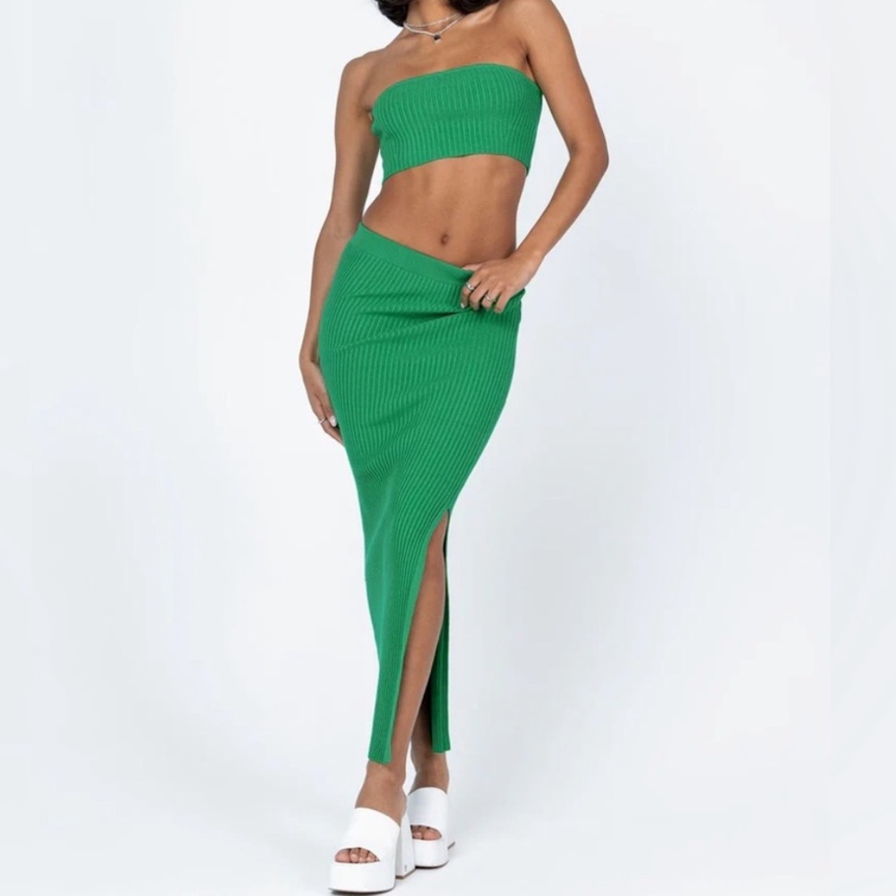 Green Ribbed Knit Skirt Set